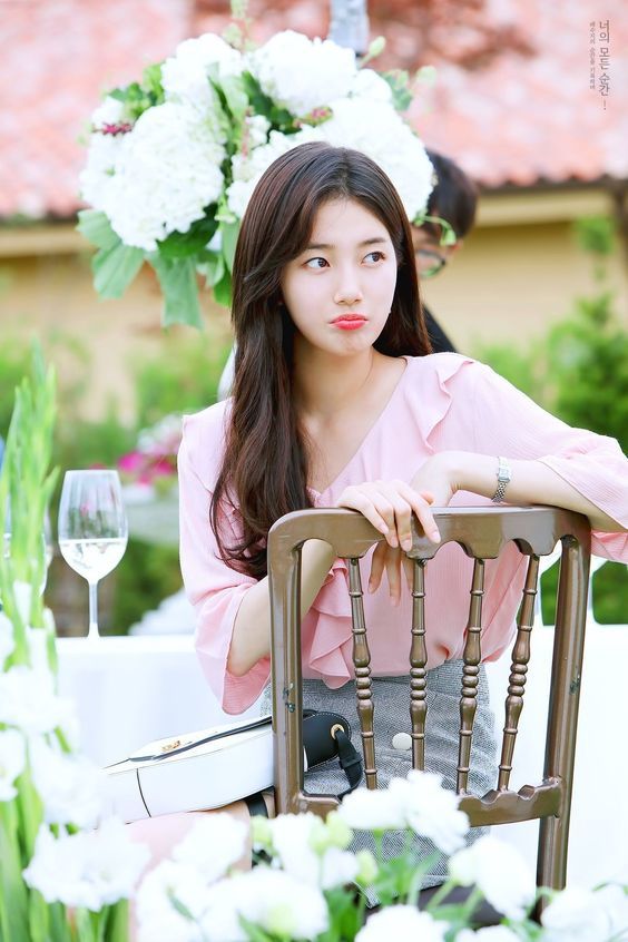 Tử vi tuần (3/6 - 9/6): Xử Nữ bất ngờ nhận được lời tỏ tình