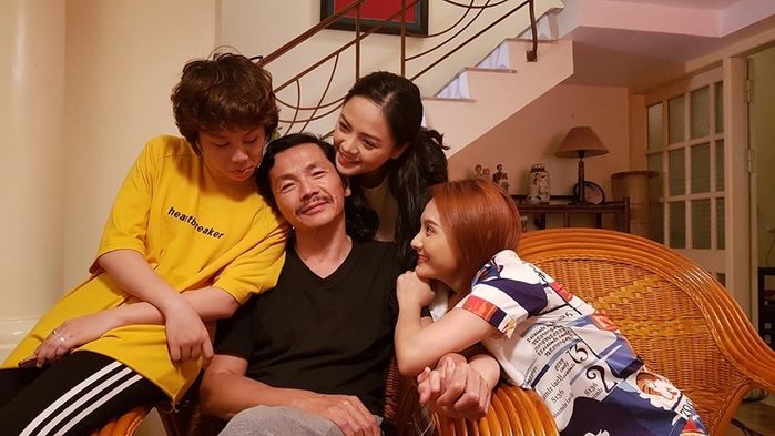 Về nhà đi con: Bố không hoàn hảo nhưng luôn yêu con theo cách hoàn hảo