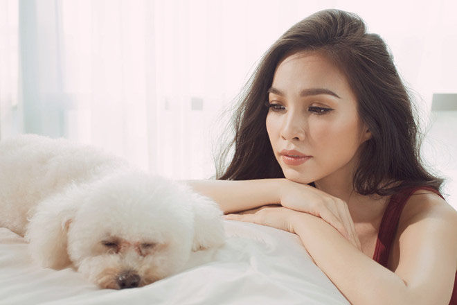 Xinh đẹp giỏi giang nhưng khổ vì tình - Vbiz không chỉ có Nhật Kim Anh