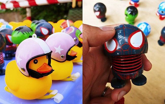 Ý nghĩa của những con lò xò màu vàng ám ảnh những ngày qua