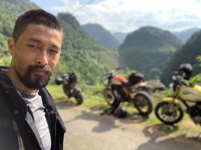Johnny Trí Nguyễn trong quá khứ đã từng rất rất phong độ, lãng tử