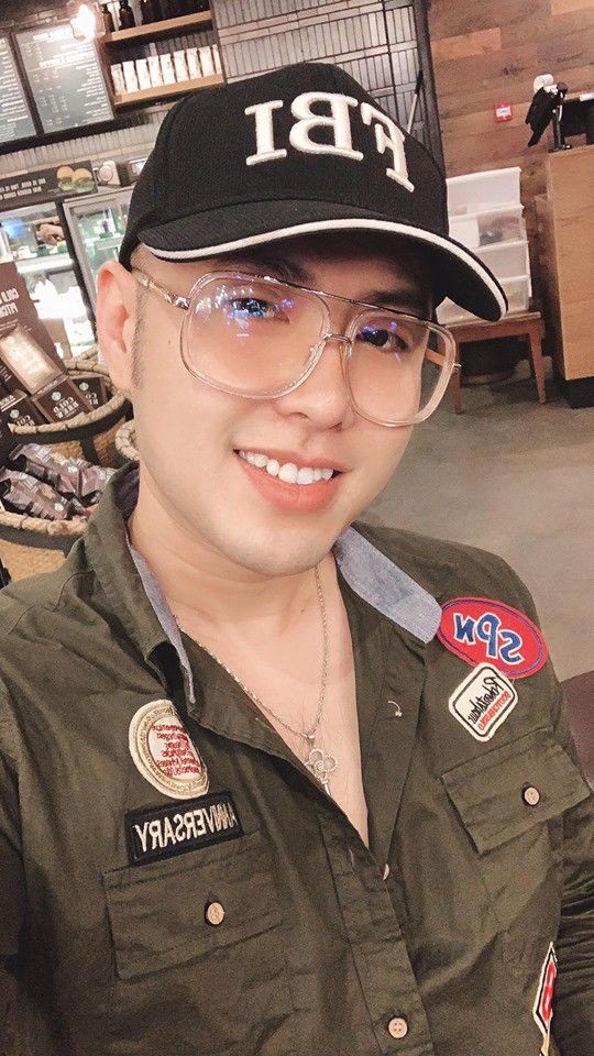 Akira Phan khoe vẻ điển trai sau cuộc “đại phẫu” trùng tu nhan sắc ngố