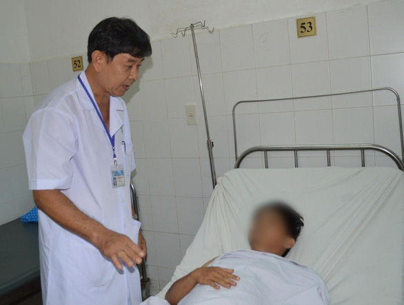 Bi hài chuyện nối của quý bị đứt lìa ở Việt Nam