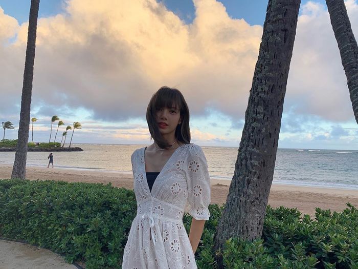 BlackPink “đại náo” Hawaii: Mỗi người một vẻ nhưng đẹp nhất là Jisoo