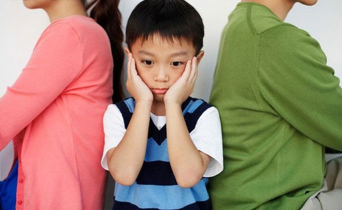 Cố níu kéo hôn nhân đôi khi còn khiến con cái đau khổ hơn là ly hôn