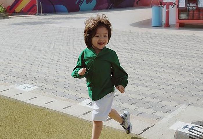 Con sao Việt đẹp xuất sắc từ “trong trứng nước”, càng lớn càng xinh