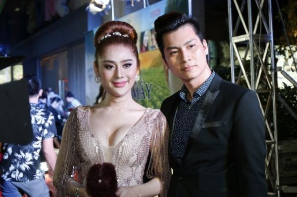Đàm Thu Trang nêu lý do không phục vụ trẻ em dưới 5 tuổi trong lễ cưới