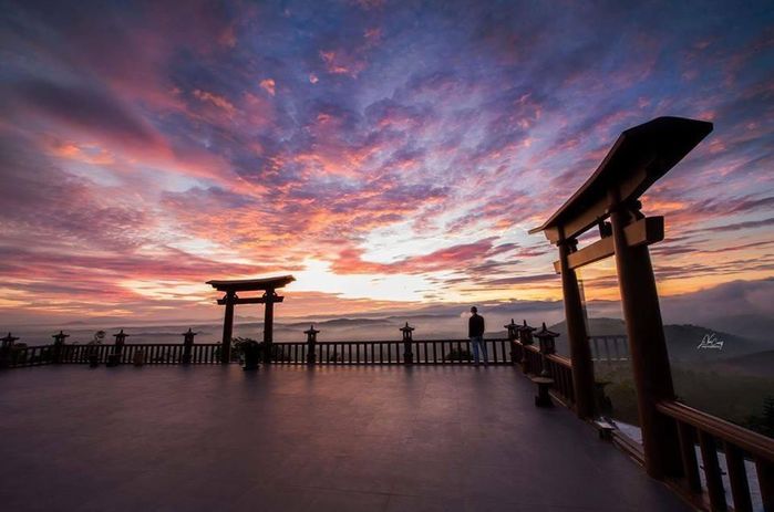 Danh hiệu đại sứ du lịch trong lòng SKY trao cho Sơn Tùng