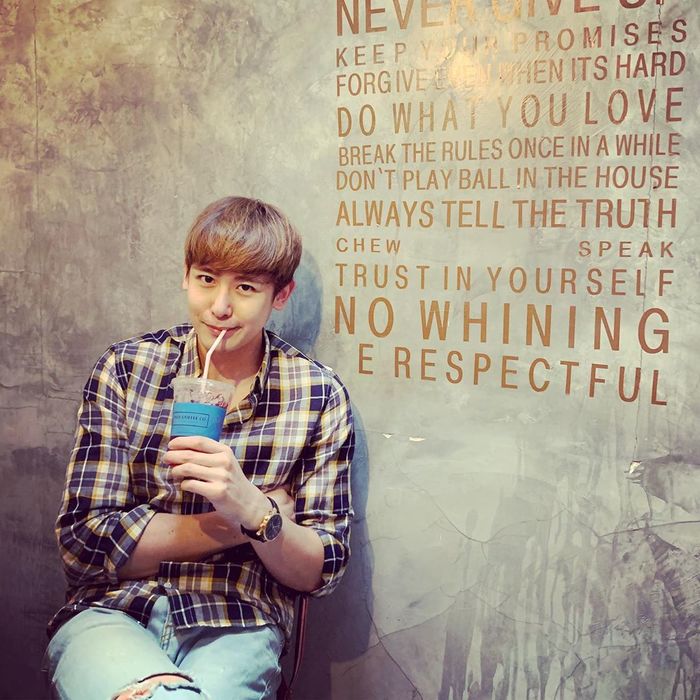 Điểm danh những idols Kpop là thánh hack tuổi