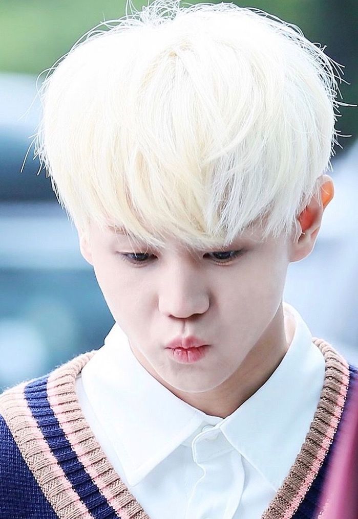 Điểm danh những idols Kpop là thánh hack tuổi