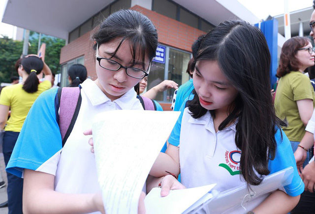 Điểm thi THPT QG 2019: Nam Định cao nhất, Sơn La giảm 20%