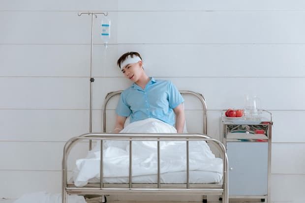 Erik đã biết cách giữ người yêu bên mình trong MV ballad mới