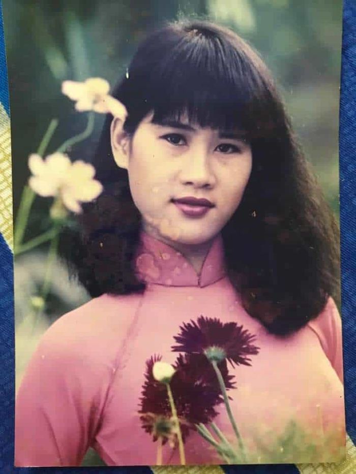 Hà Hồ lấp lửng sinh con cho Kim Lý, H'Hen Niê như bà thím vì kiểu tóc