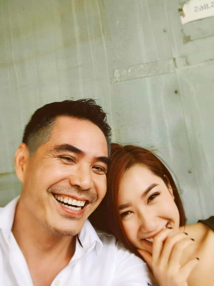 Hà Hồ lấp lửng sinh con cho Kim Lý, H'Hen Niê như bà thím vì kiểu tóc
