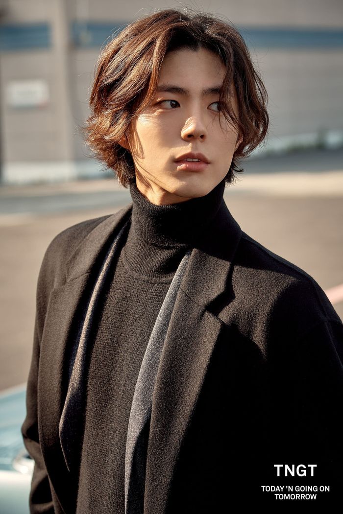 Hình mẫu dao kéo của đàn ông Hàn đứng đầu không phải Park Bo Gum