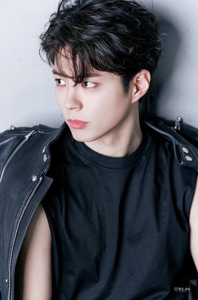 Hình mẫu dao kéo của đàn ông Hàn đứng đầu không phải Park Bo Gum