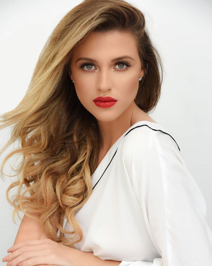 Hoàng Thùy được dự đoán lọt top 10 Miss Universe 2019