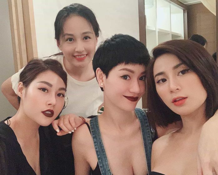 Hội bạn thân sang - xịn - mịn của Vbiz