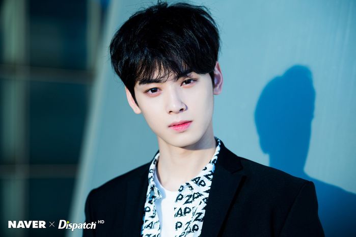 IQ đạt ngưỡng thiên tài, học siêu giỏi:RM (BTS) và loạt sao Hàn xứng d