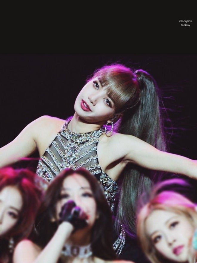 Không phải át chủ bài, Suzy hay Lisa vẫn trở thành idol hút fan nhất