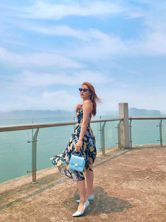 Không quá 1m60, Bảo Thanh ăn gian” chiều cao bằng loạt items này