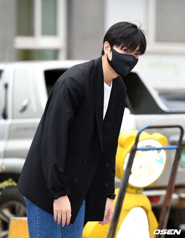 Kim Soo Hyun và loạt mỹ nam cực phẩm của showbiz Hàn xuất ngũ
