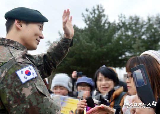 Kim Soo Hyun và loạt mỹ nam cực phẩm của showbiz Hàn xuất ngũ