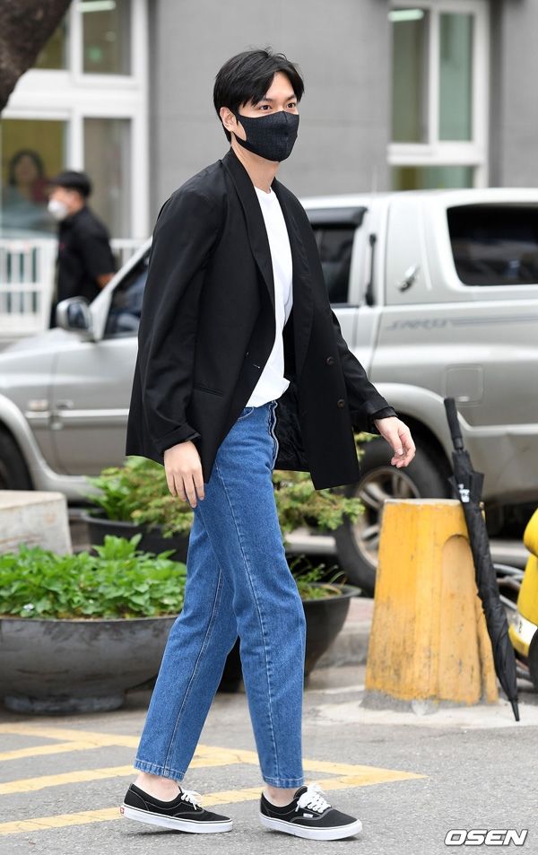 Kim Soo Hyun và loạt mỹ nam cực phẩm của showbiz Hàn xuất ngũ