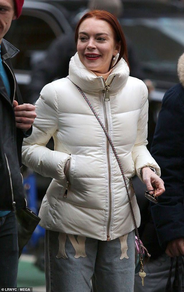 Lindsay Lohan tuổi 33: Từ nữ hoàng tuổi teen đến cú trượt đáng tiếc