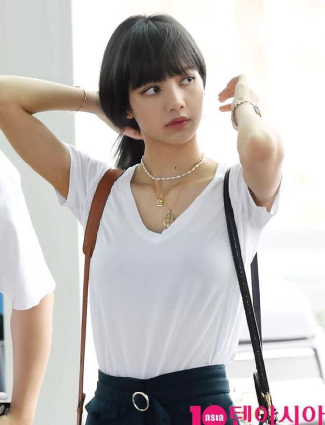 Lisa làm bùng nổ Instagram với ảnh 4 triệu like: