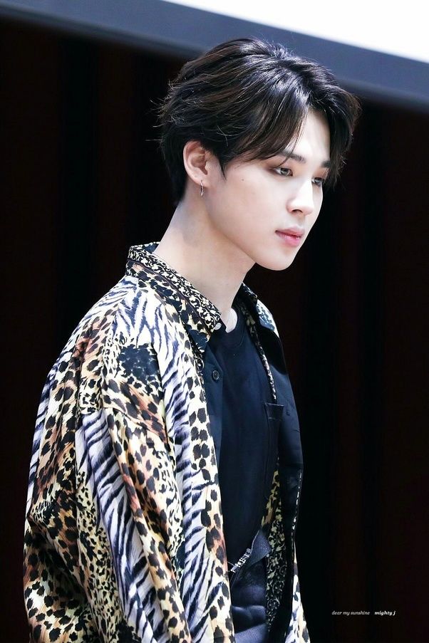 Netizen thế giới đề cử nghệ sĩ, idol châu Á vào vai Hoàng tử Eric