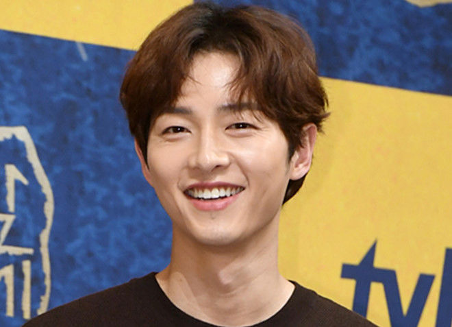 Mặt nạ của Song Joong Ki làm đại diện vừa bị giới skincare “cạch mặt”