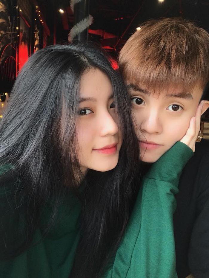 MC Quỳnh Chi và 2 cô gái xinh đẹp hạnh phúc với người tình đồng giới