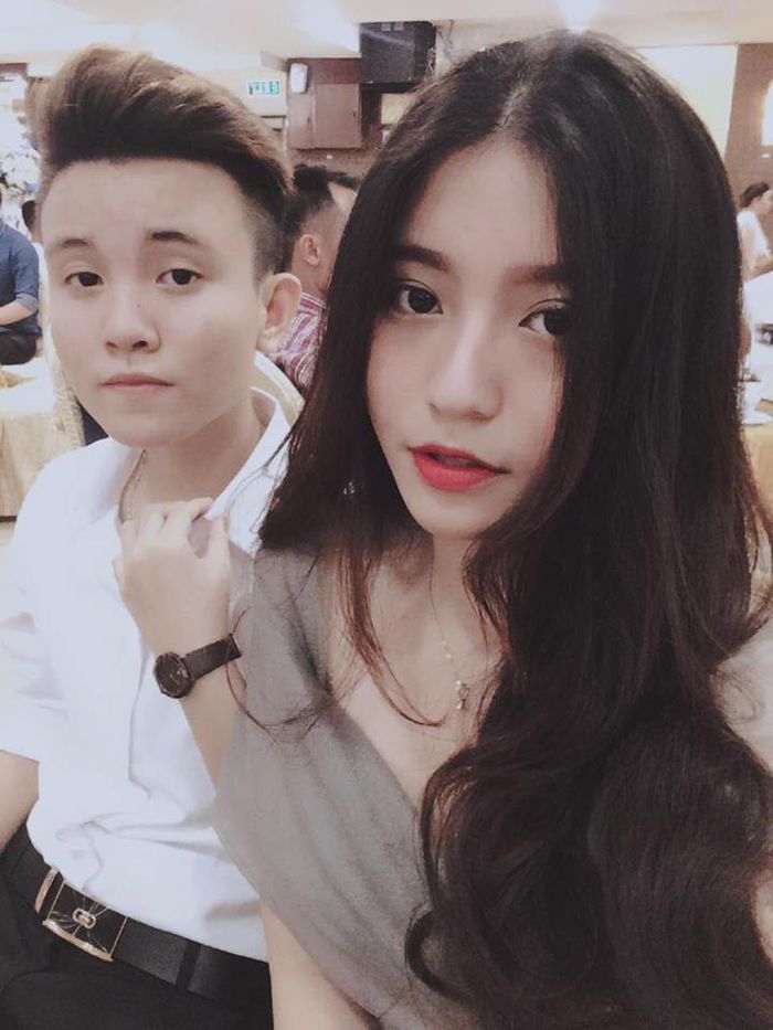 MC Quỳnh Chi và 2 cô gái xinh đẹp hạnh phúc với người tình đồng giới