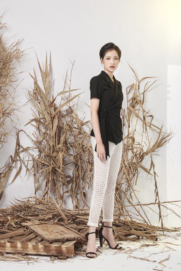 Model cụt tay 14 tuổi, khiến Hoàng Bách khuyến khích đi thi Hoa hậu