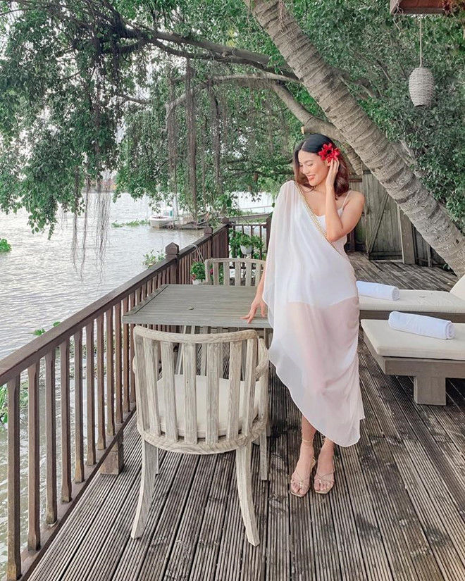 Mỹ nhân Việt đang mang bầu heo vàng: Bụng khệ nệ vẫn gợi cảm