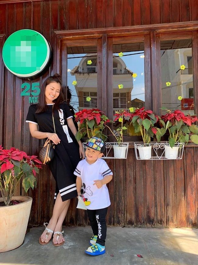 Nghỉ hè chuẩn rich kid con sao Việt: Subeo sang tận Mỹ, nhóc tỳ nhà