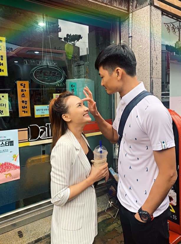 Nhã Phương lại mình hạc xương mai, Minh Hằng đeo nhẫn ẩn ý sắp cưới