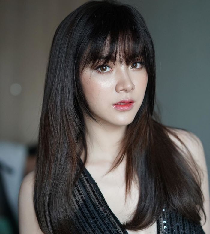 Nhan sắc vạn người mê của Baifern Pimchanok