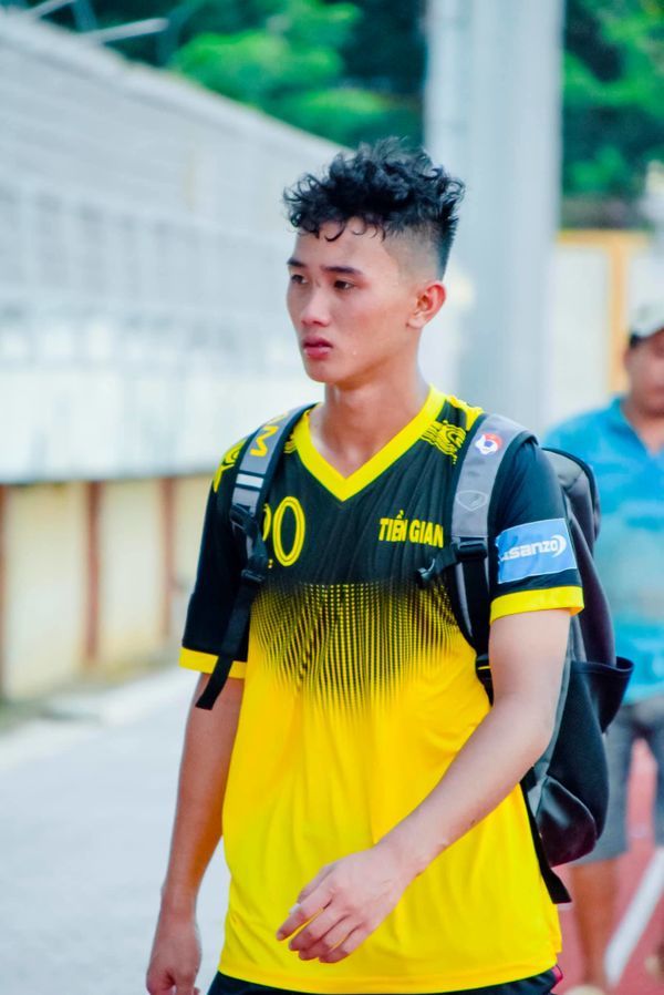 Những gương mặt điển trai và sáng sủa của lứa U18 Việt Nam