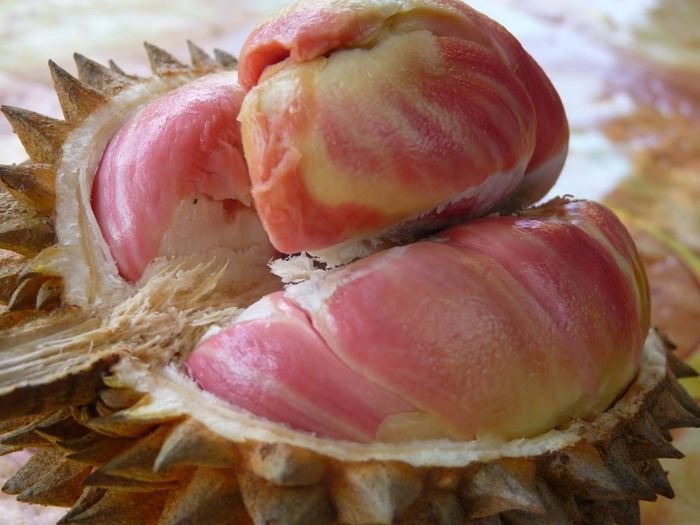 Những loại trái cây có màu sắc cực lạ khác với bình thường