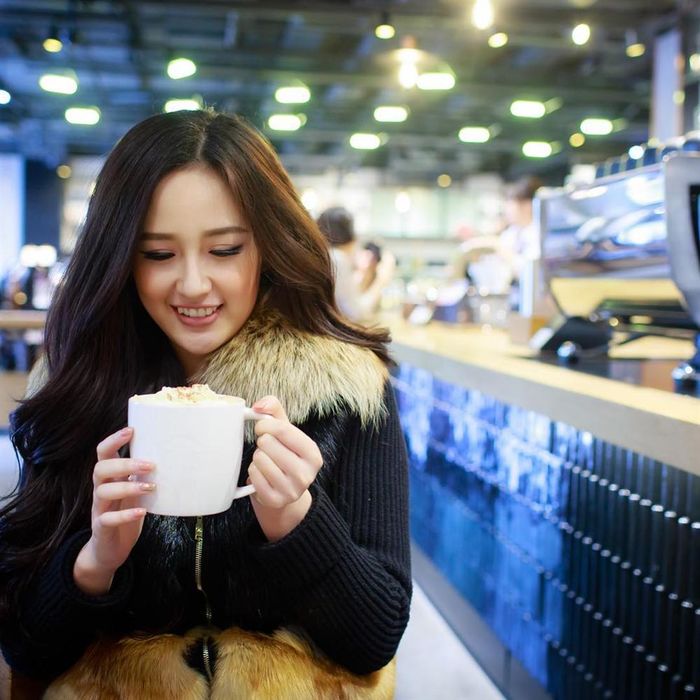 Phụ nữ tốt nhất hãy làm đại gia của chính mình rồi hãy tính đến chuyện