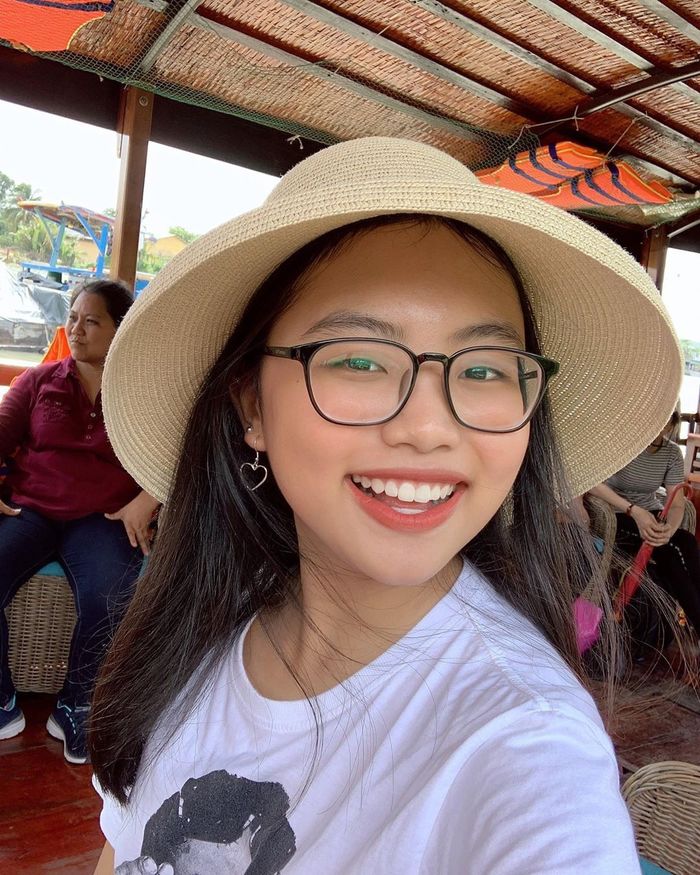 Phương Mỹ Chi nay khác rồi: Chia sẻ hẳn 2 cách skincare cho da mùa hè