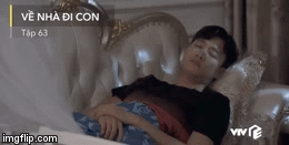 play boy khét tiếng ngày nào nay bị vợ dựng dậy để pha sữa cho con