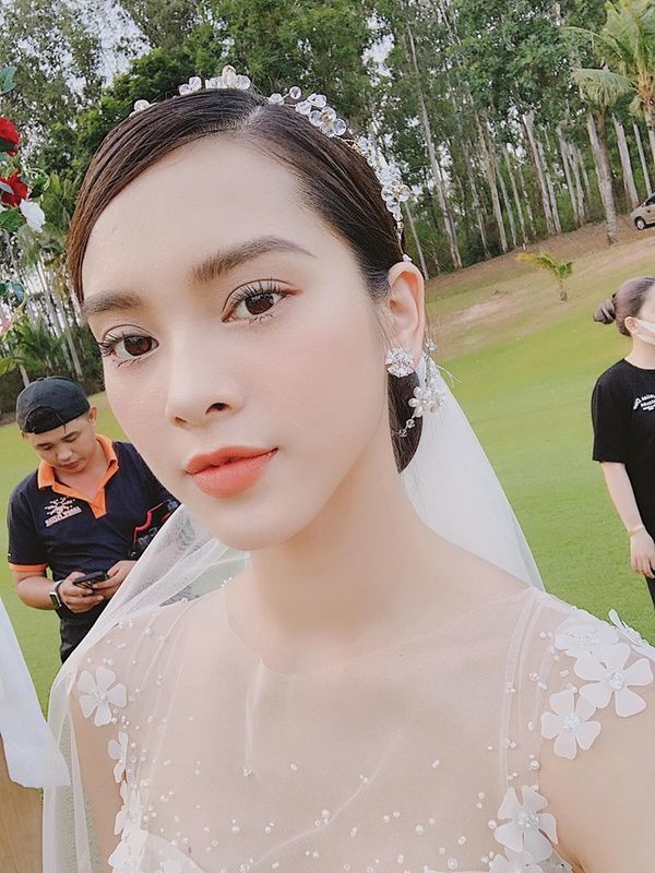 Profile nữ chính trong các MV đình đám của Vpop