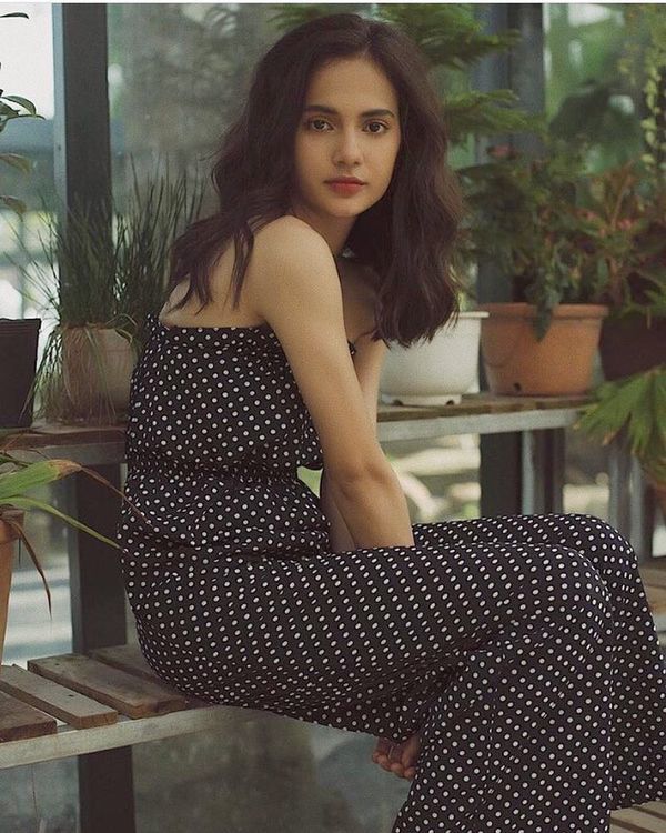 Profile nữ chính trong các MV đình đám của Vpop