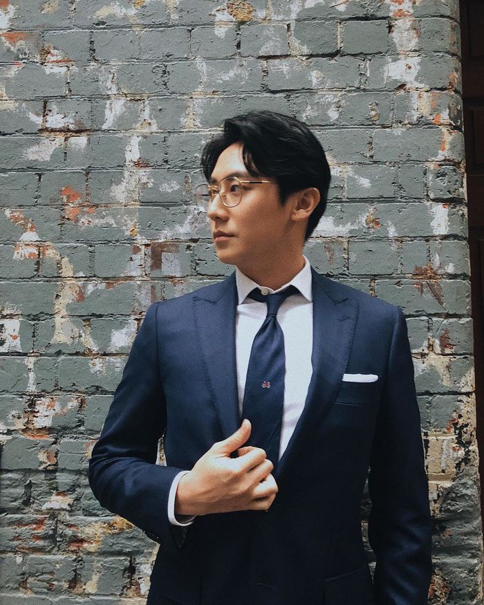 Rocker Nguyễn lấy lại vẻ nam thần sau thời gian tụt dốc không phanh