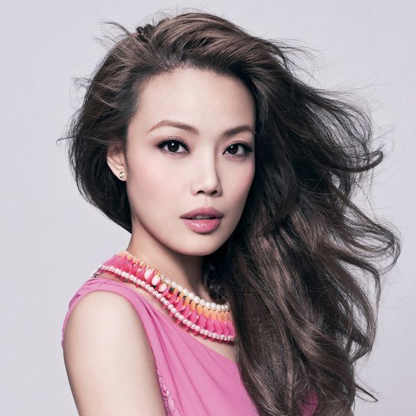 Sao Hoa - Hàn bị cha ruồng bỏ từ bé: Châu Tinh Trì vẫn làm tròn đạo hi