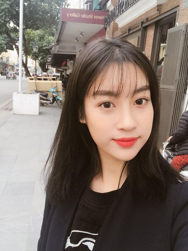 Sao Vbiz sở hữu làn da mịn màng: Đỗ Mỹ Linh, Hari Won lọt hạng
