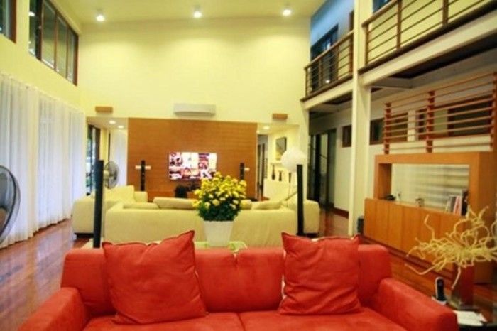 Sao Việt bị trộm đột nhập, vô tình lộ cơ ngơi cực khủng
